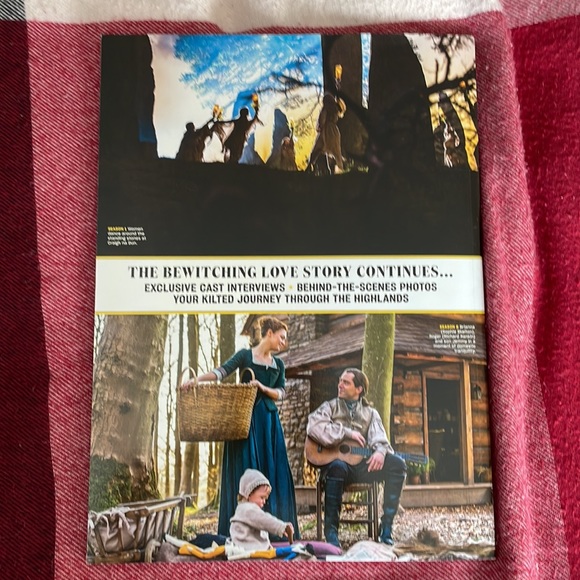 Ultimate Guide to Outlander BRAND NEW - Picture 2 of 2